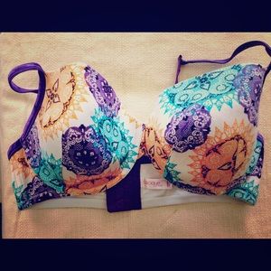 Gently used cacique bra
